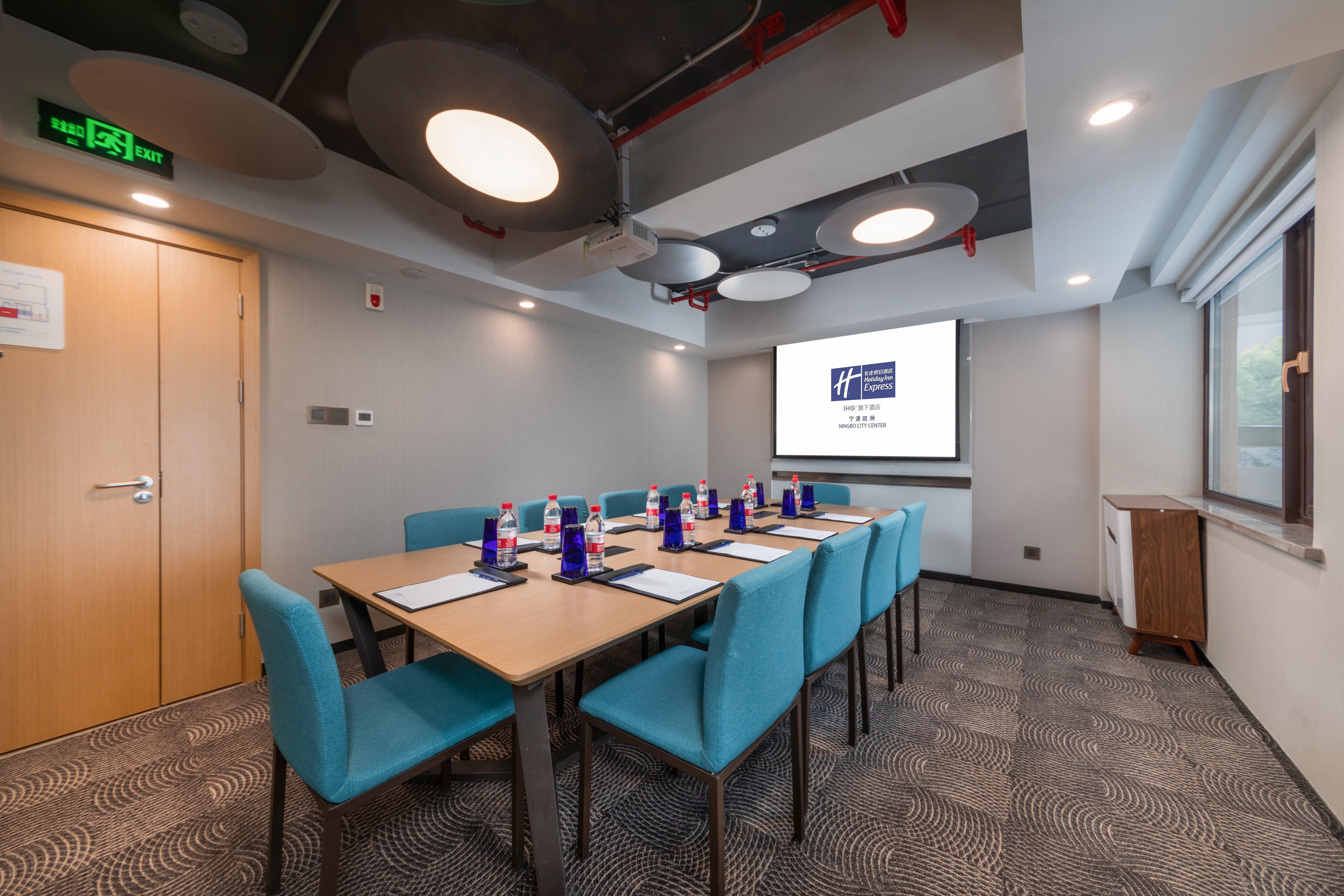 Holiday Inn Express Ningbo City Center By Ihg Exterior foto