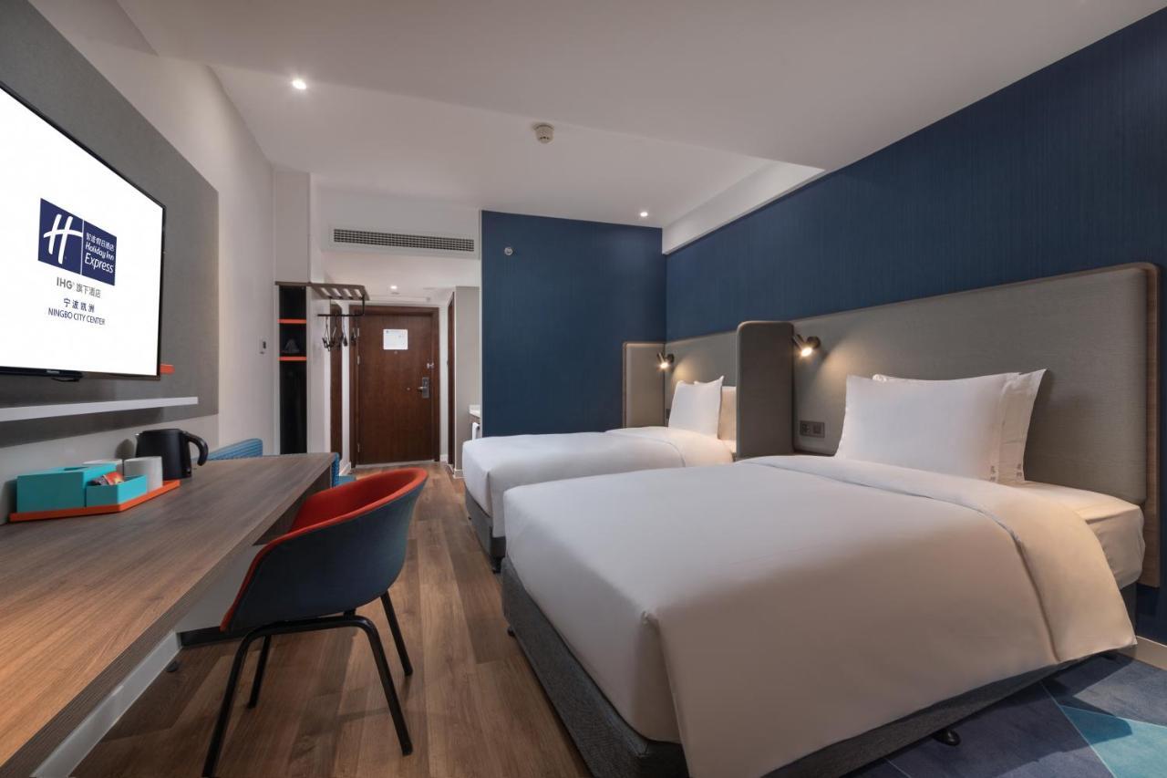 Holiday Inn Express Ningbo City Center By Ihg Exterior foto